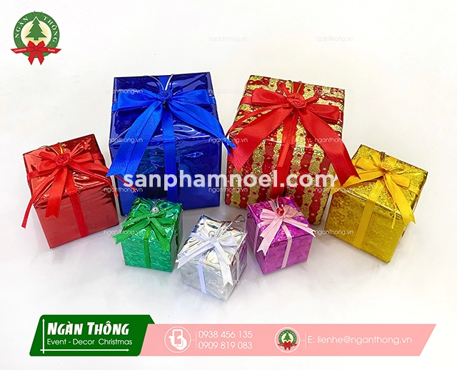 Quà giáng sinh cho bé trai