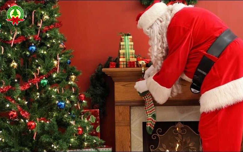 Vì sao Giáng Sinh ông già Noel đi phát quà? Giải đáp