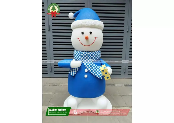 Mô hình người tuyết noel