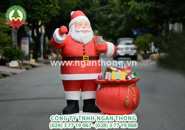 Mô hình ông già noel lớn