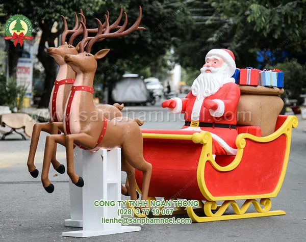 Mô hình ông già noel lớn