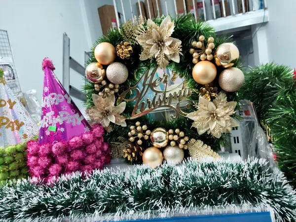 Mua vòng nguyệt quế Noel
