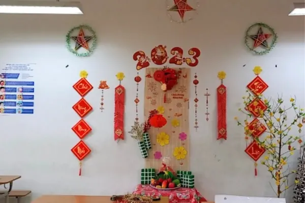 Trang trí lớp học ngày Tết Nguyên đán