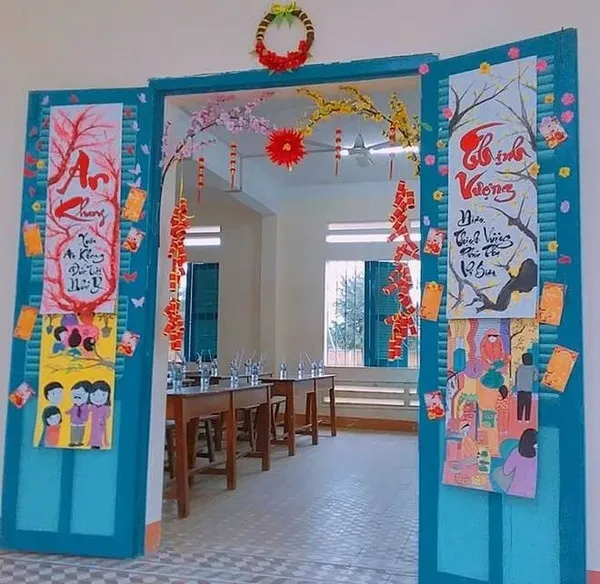 Trang trí lớp học ngày Tết Nguyên đán