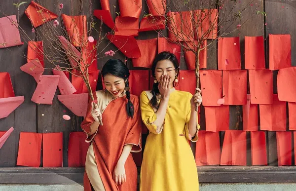 Tết nên mặc đồ màu gì